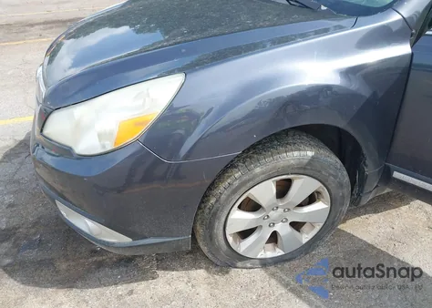 2011 Subaru Outback 2.5I Premium из США, поврежденный, VIN 4S4BRBCC1B1360659